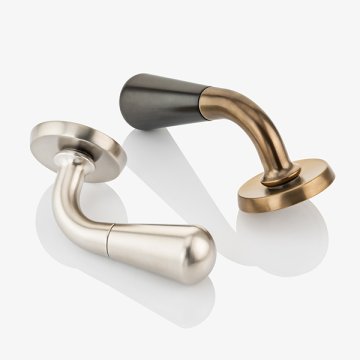 Levant solid brass door lever handle with round rose