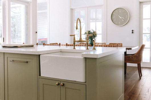 PEVENSEY HOMESTEAD – KITCHEN & LAUNDRY