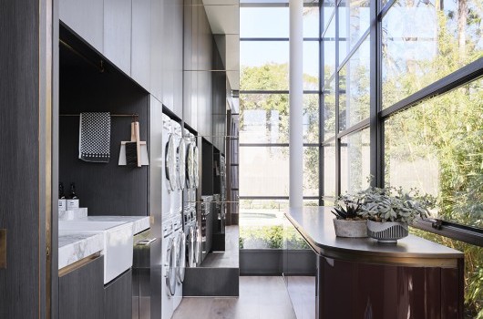 BELLEVUE HILL RESIDENCE - LAUNDRY