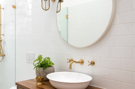 In Residence | Soothing & Sophisticated Hillside Bathroom Design | In ...