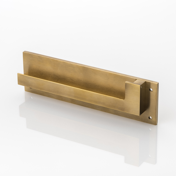 Rohe integrated cabinet handle right hand