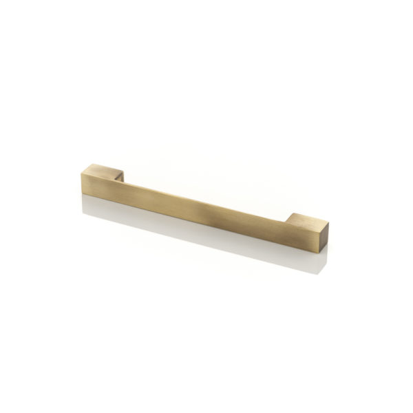 Rohe straight cabinet handle