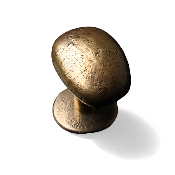 Cove solid brass door knob with round rose