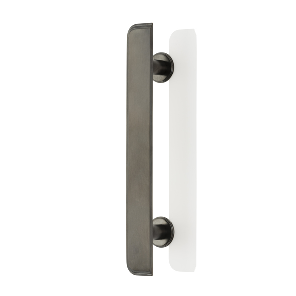 Zelda solid brass door pull