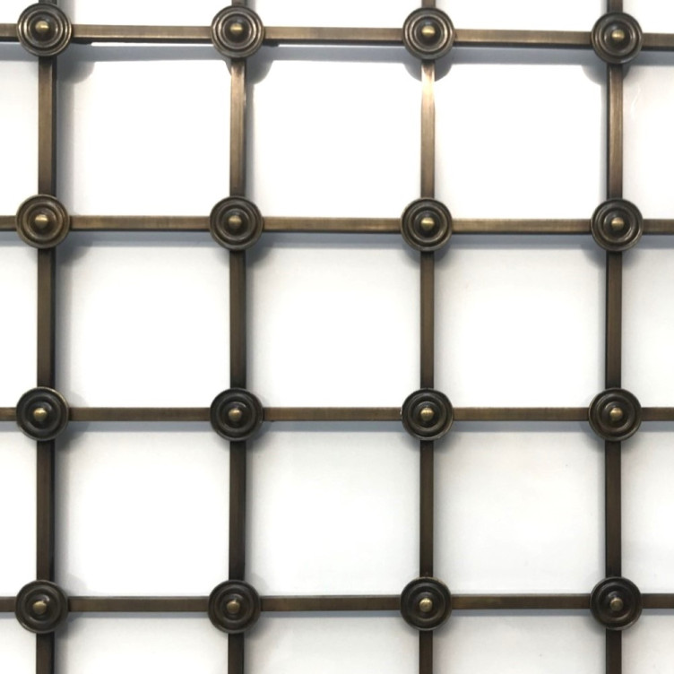 hand assembled 41mm square grille with all plain rosettes