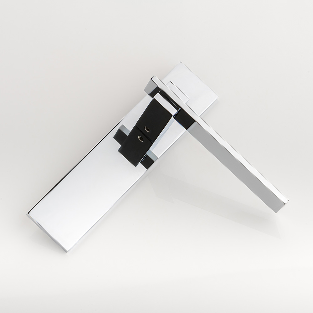 Holmes solid brass door lever handle with latch backplate