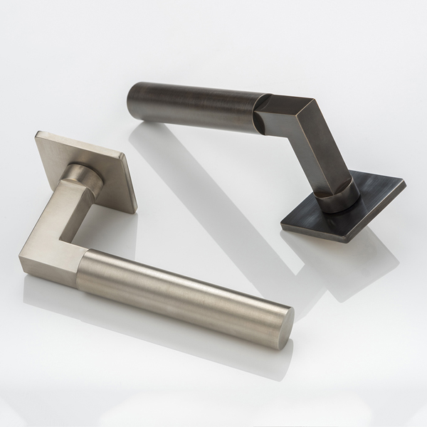 Ashworth II solid brass door lever handle with square rose