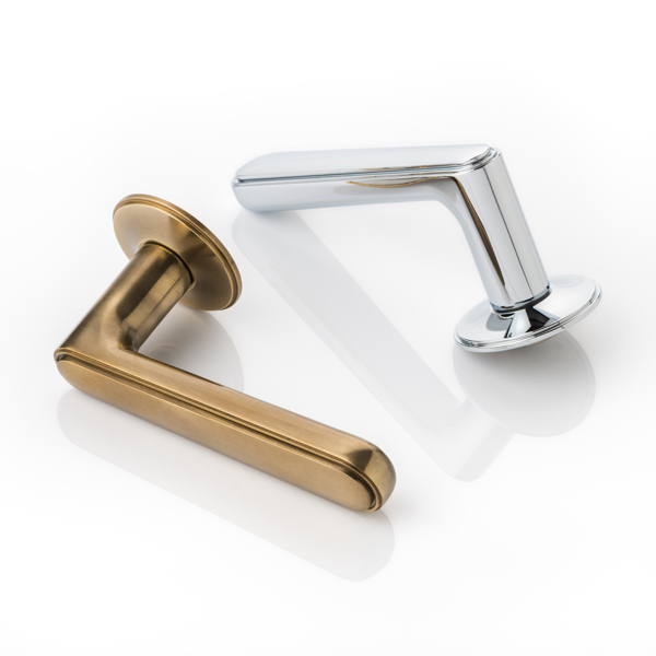 Halsey solid brass door lever handle with traditional rose