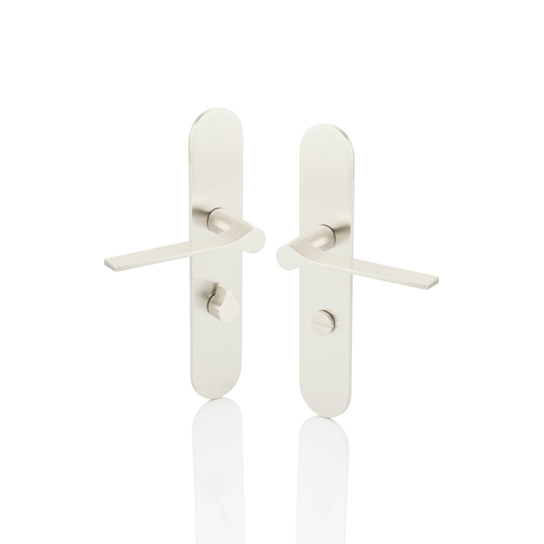 Fonteyn door lever handle with round backplate and privacy turn/release