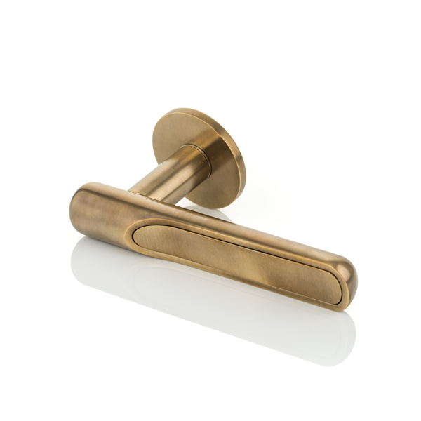 Contour solid brass door lever handle with inlay and round rose