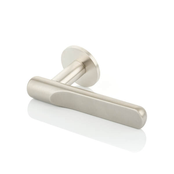 Contour solid brass door lever handle with round rose