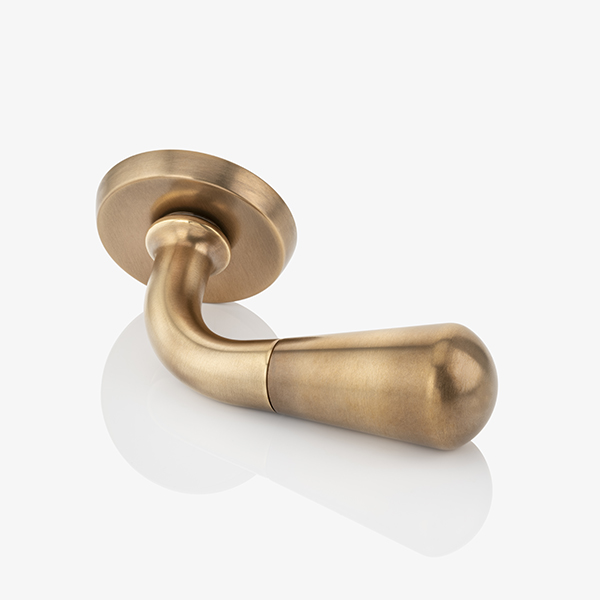 Levant solid brass door lever handle with round rose