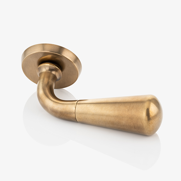 Levant solid brass door lever handle with round rose