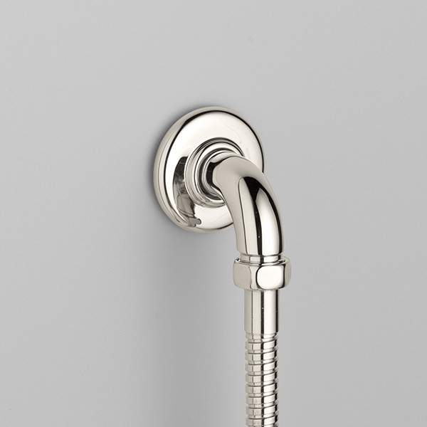 Rockwell wall outlet for handshower