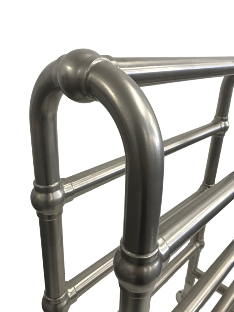 Traditional Arched Towel Rail - W600 x H850 x D235, unheated