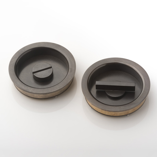 Round solid brass recessed pull with privacy turn/release